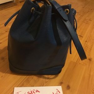 Louis Vuitton Blue Epi Noe GM